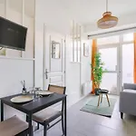 Beautiful 1 Bedroom - 15 District דירה פריז